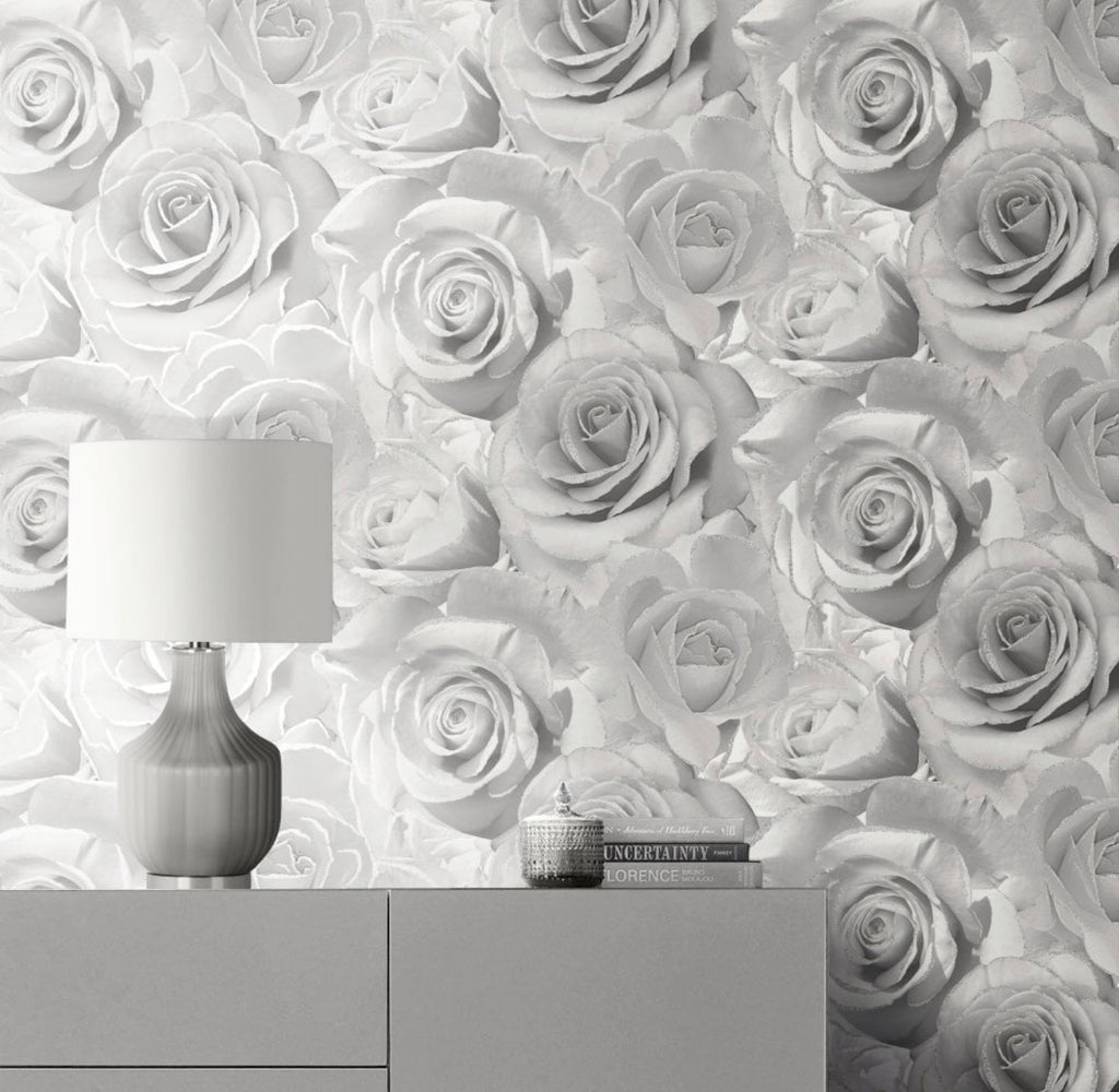 Papier peint fleurs type rose Blanc/Gris argenté