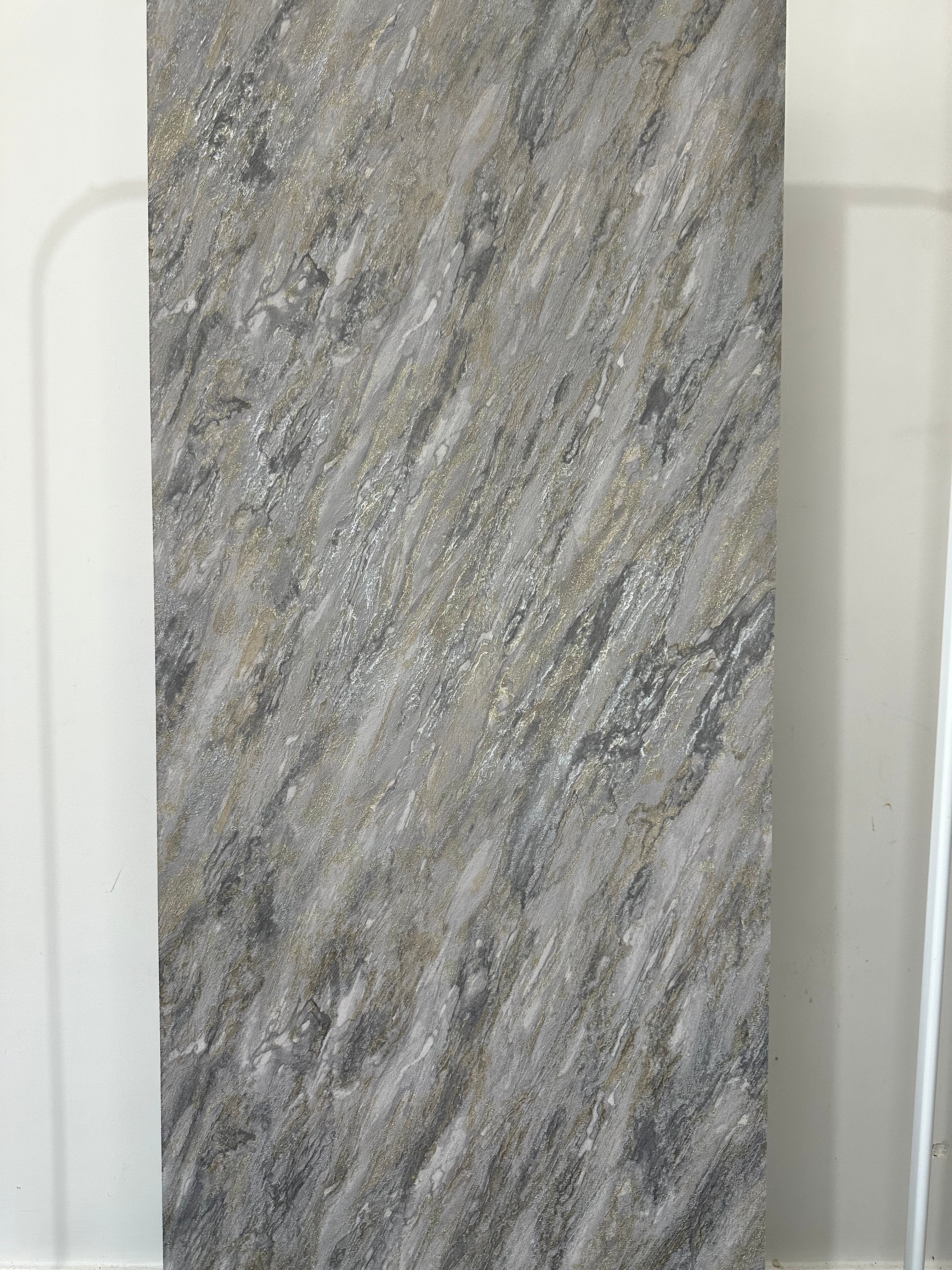 Papier peint marbre gris/doré 0,53x10m