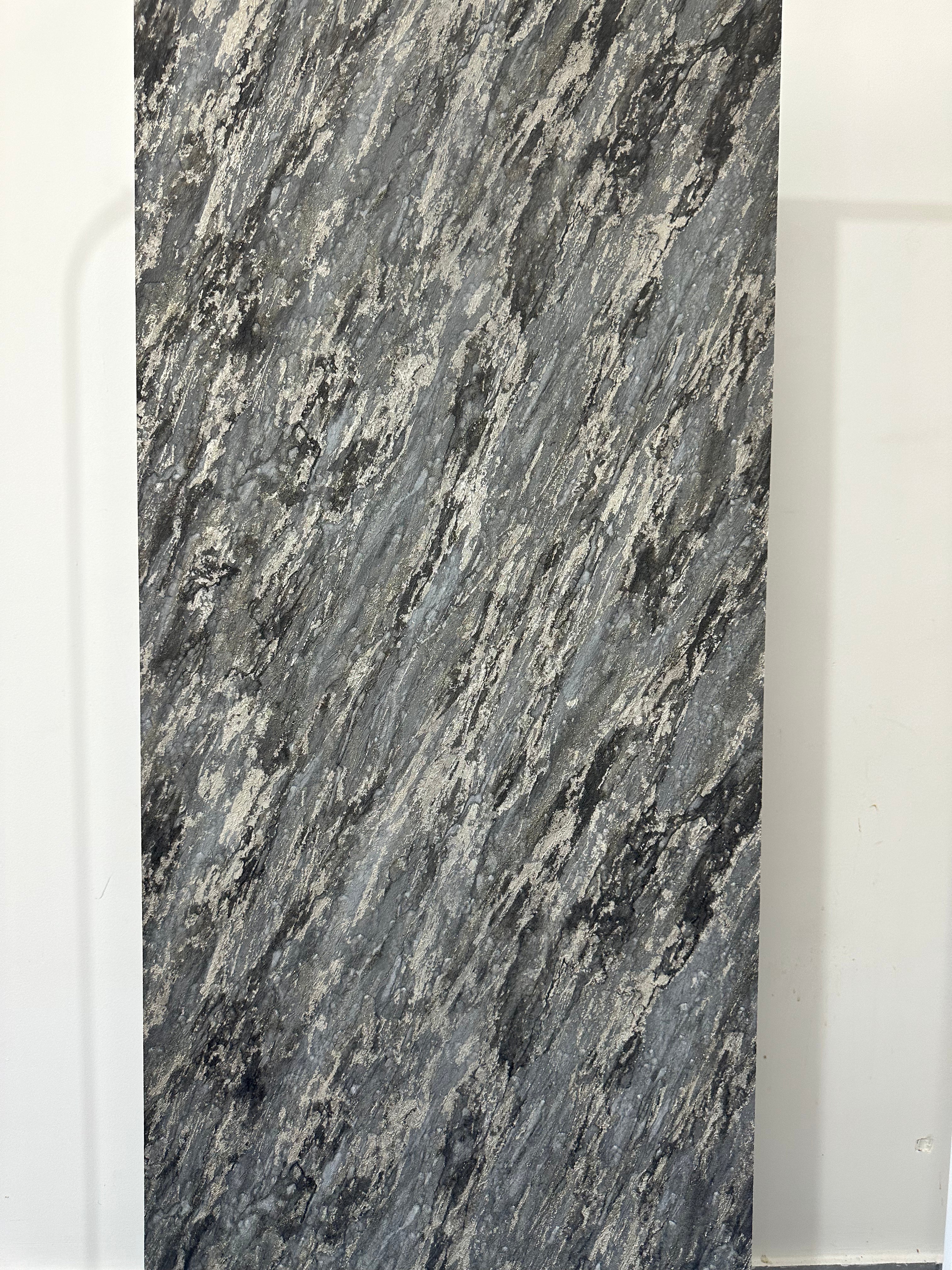 Papier peint marbre noir/doré 0,53x10m