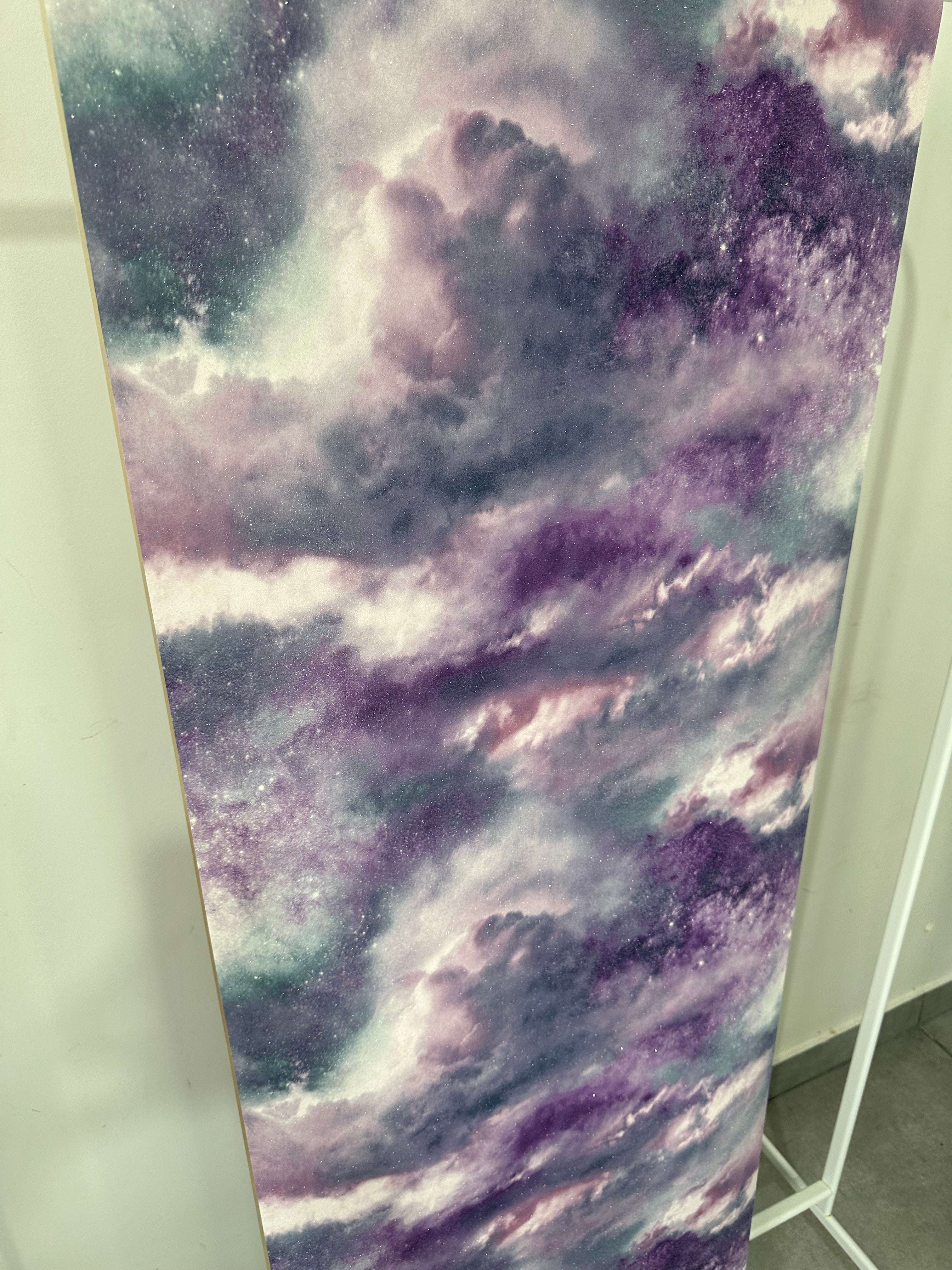 Papier peint nuage violet 0,53x10m