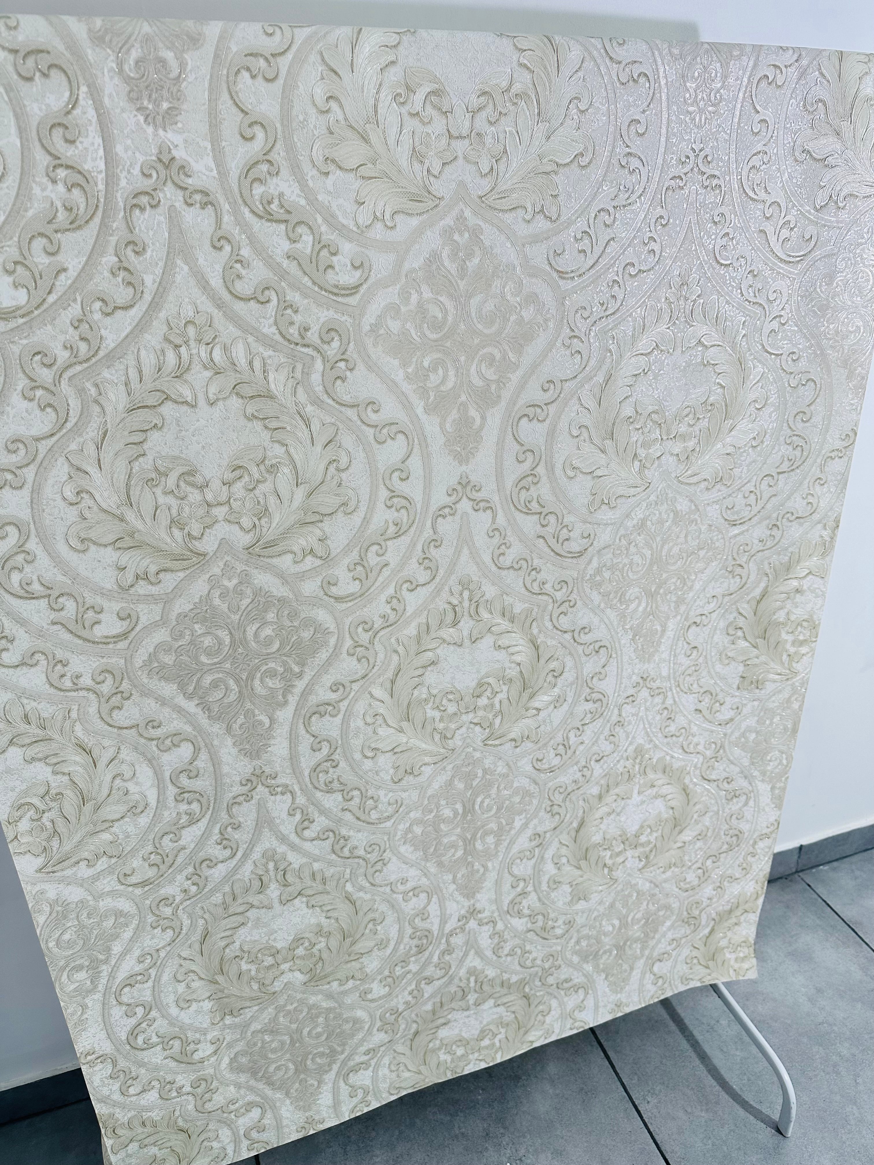 Papier peint baroque crème 1,06x10m