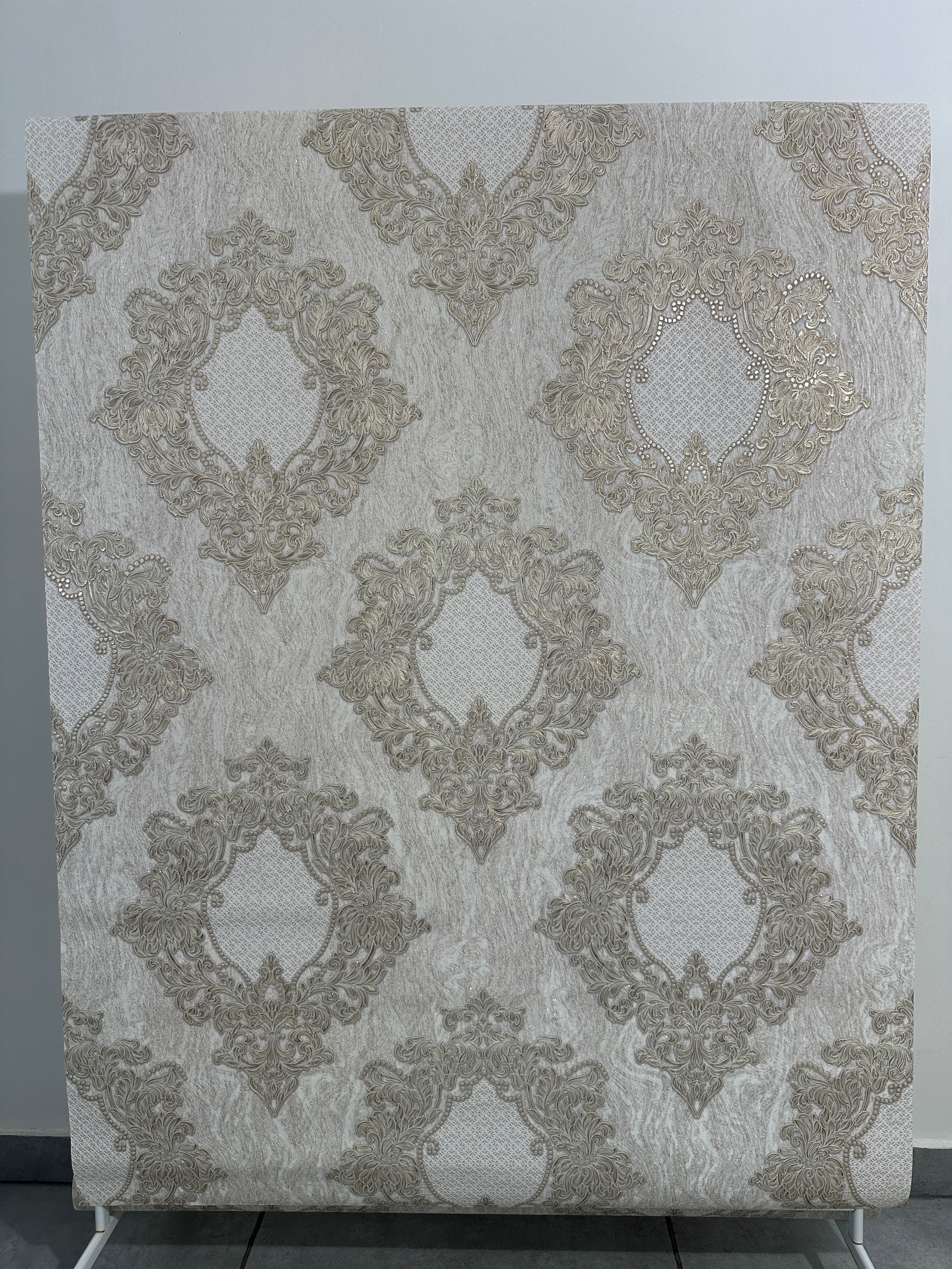 Papier peint baroque beige 1,06x10m