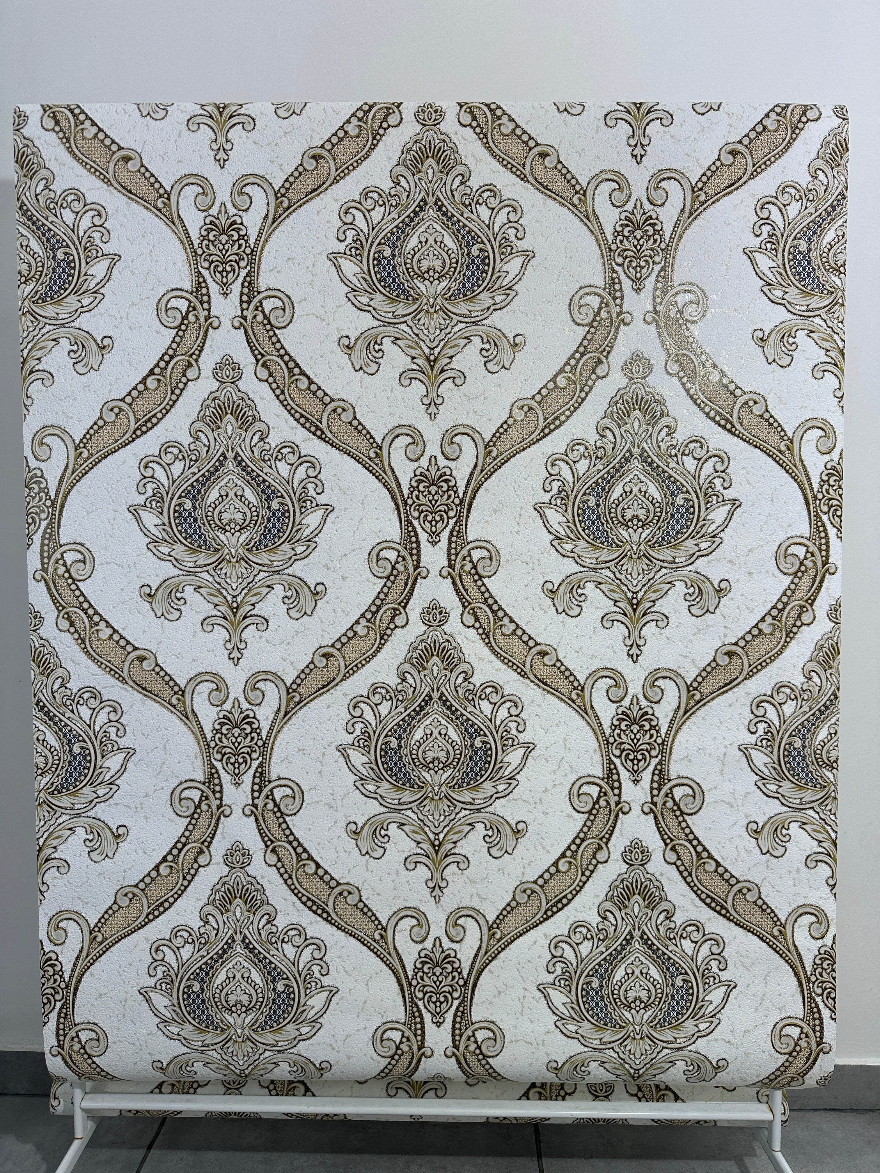 Papier peint baroque blanc or 1,06x10m