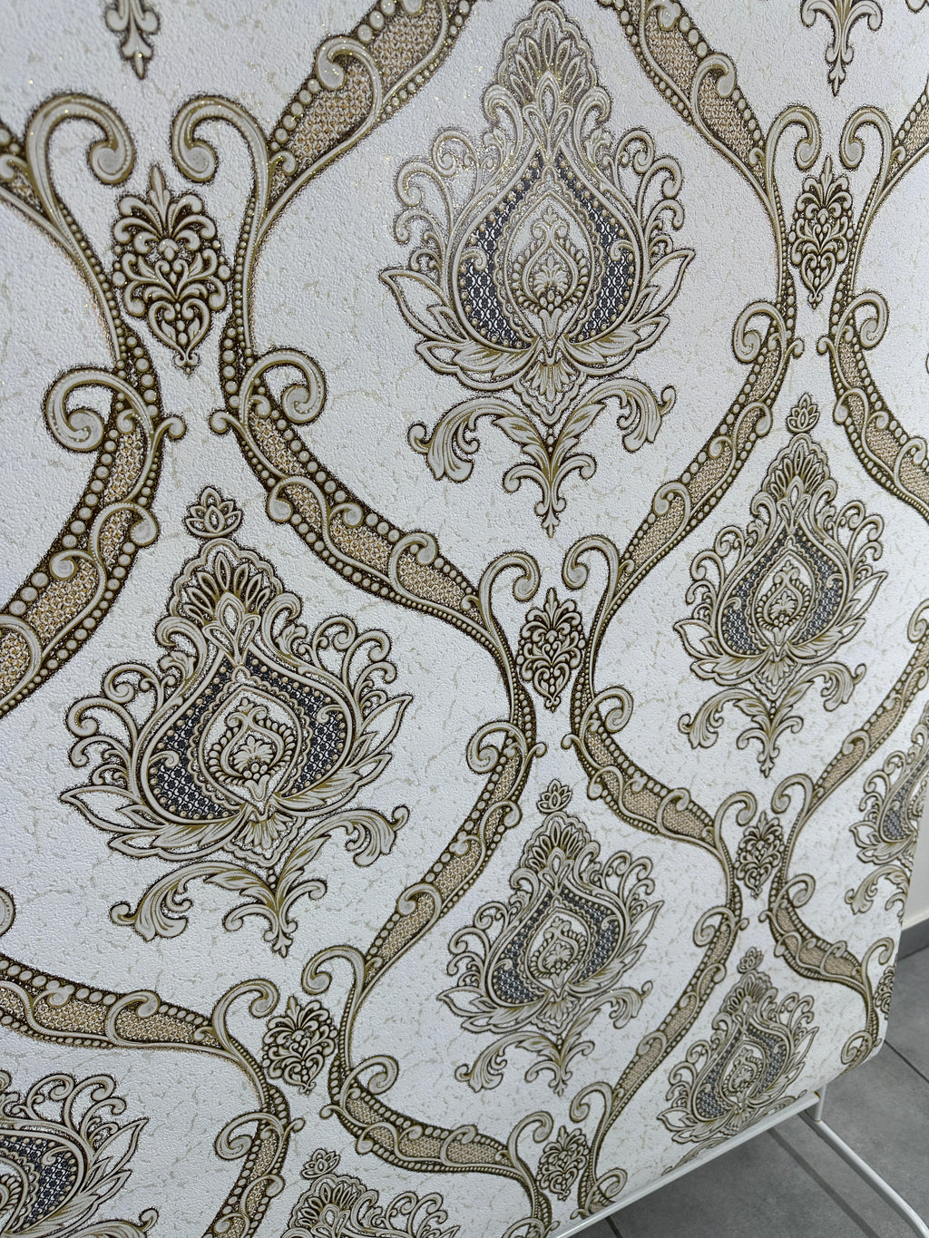 Papier peint baroque blanc or 1,06x10m