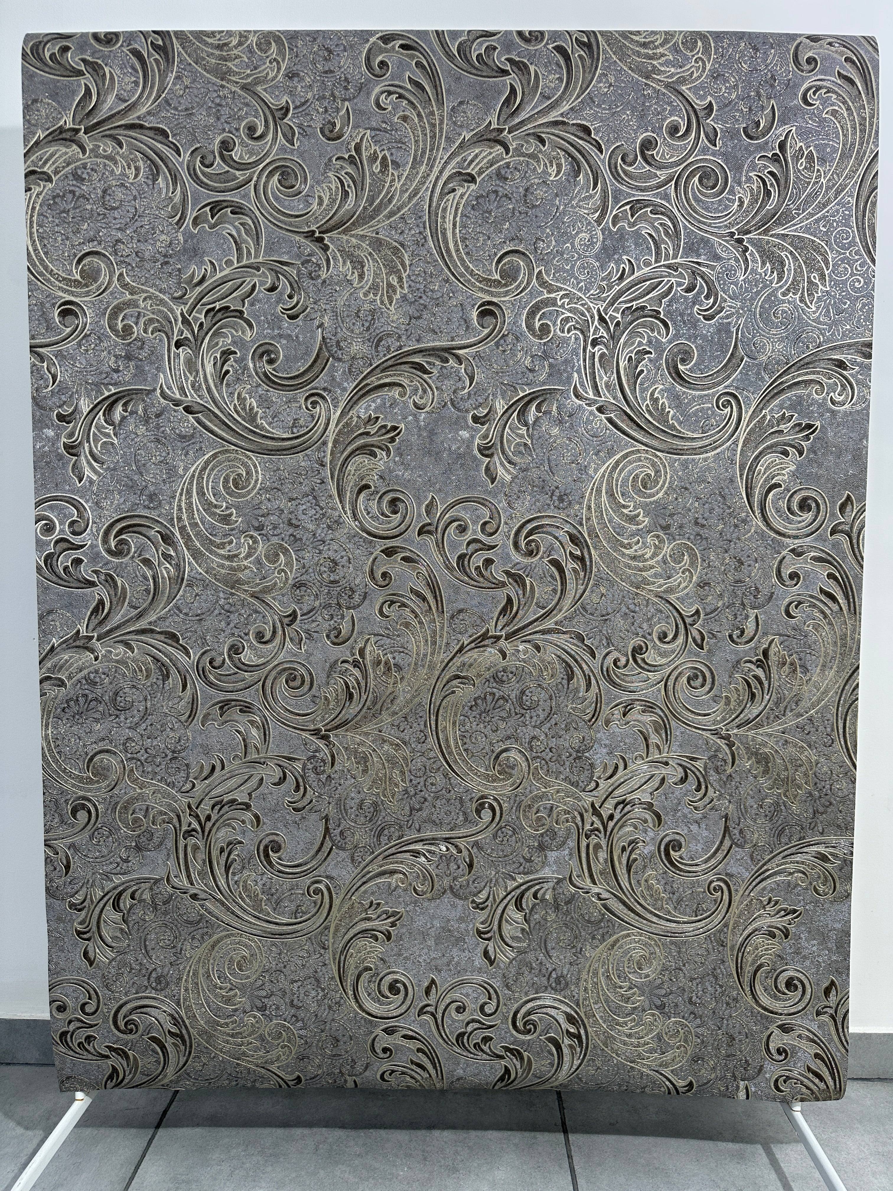 Papier peint classique gris foncé/or 1,06x10m