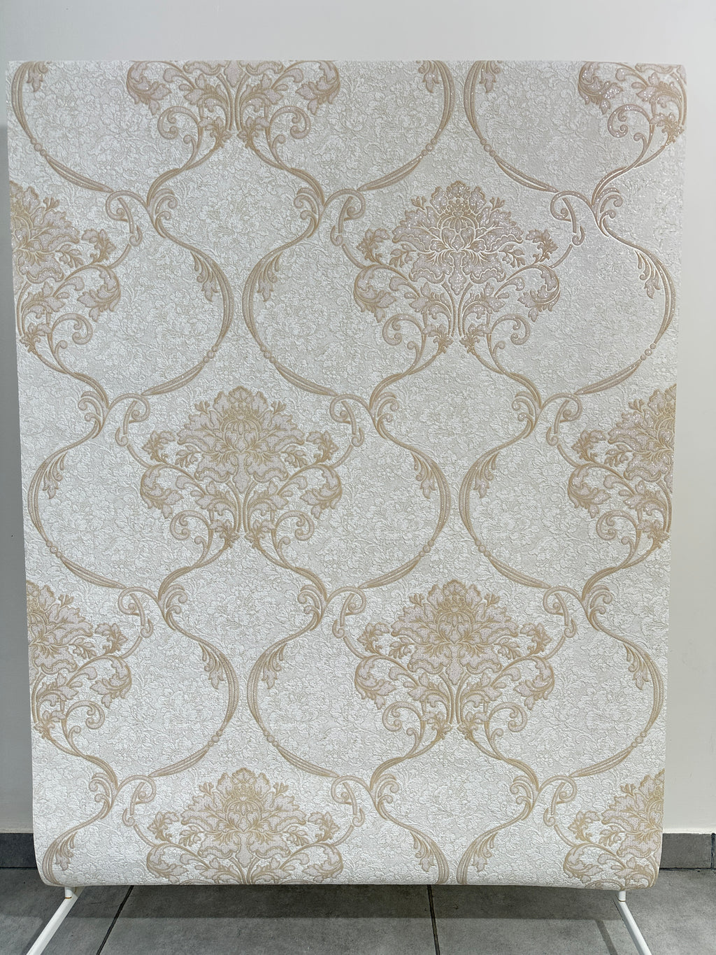 Papier peint baroque crème doré 1,06x10m