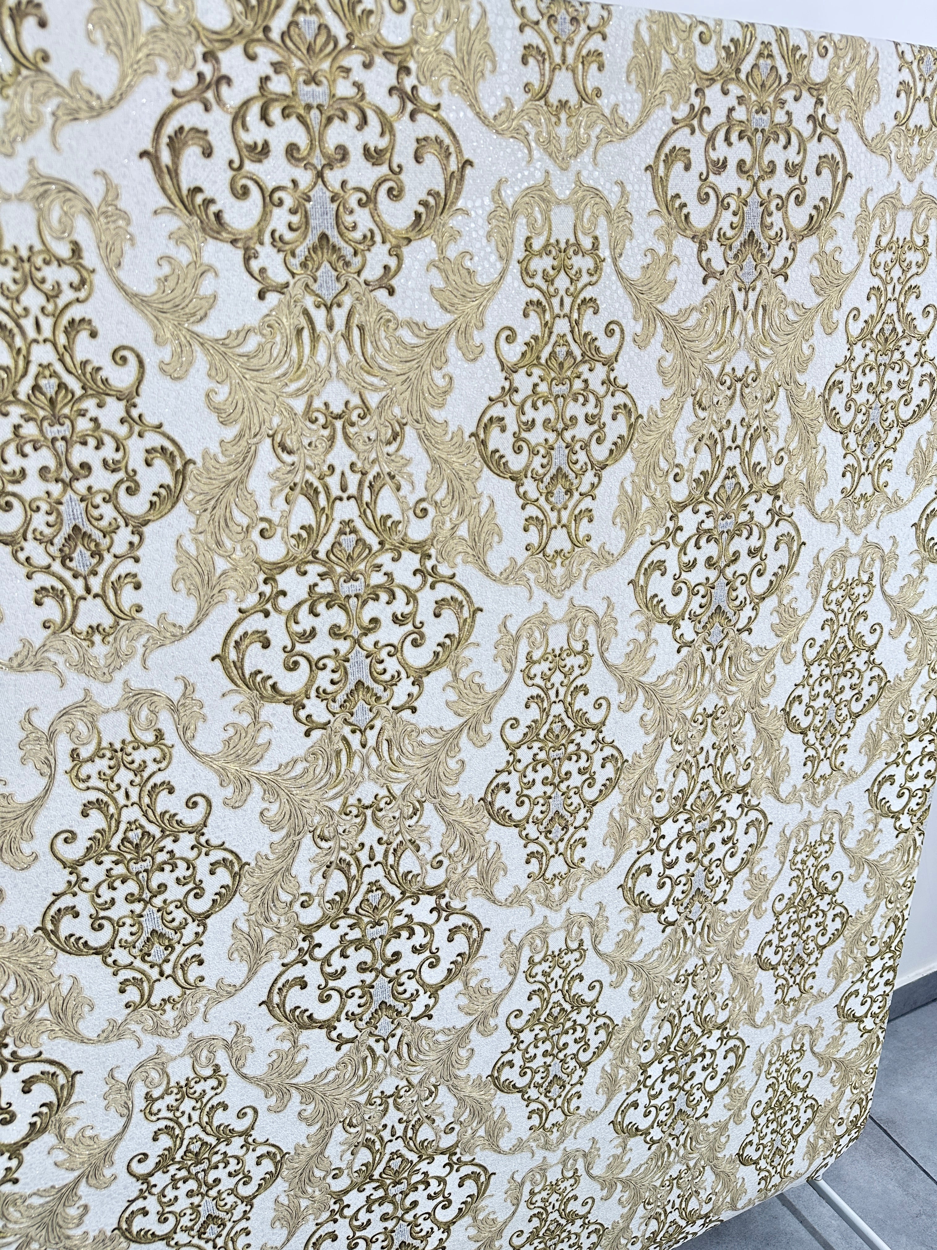 Papier peint baroque blanc or 1,06x10m