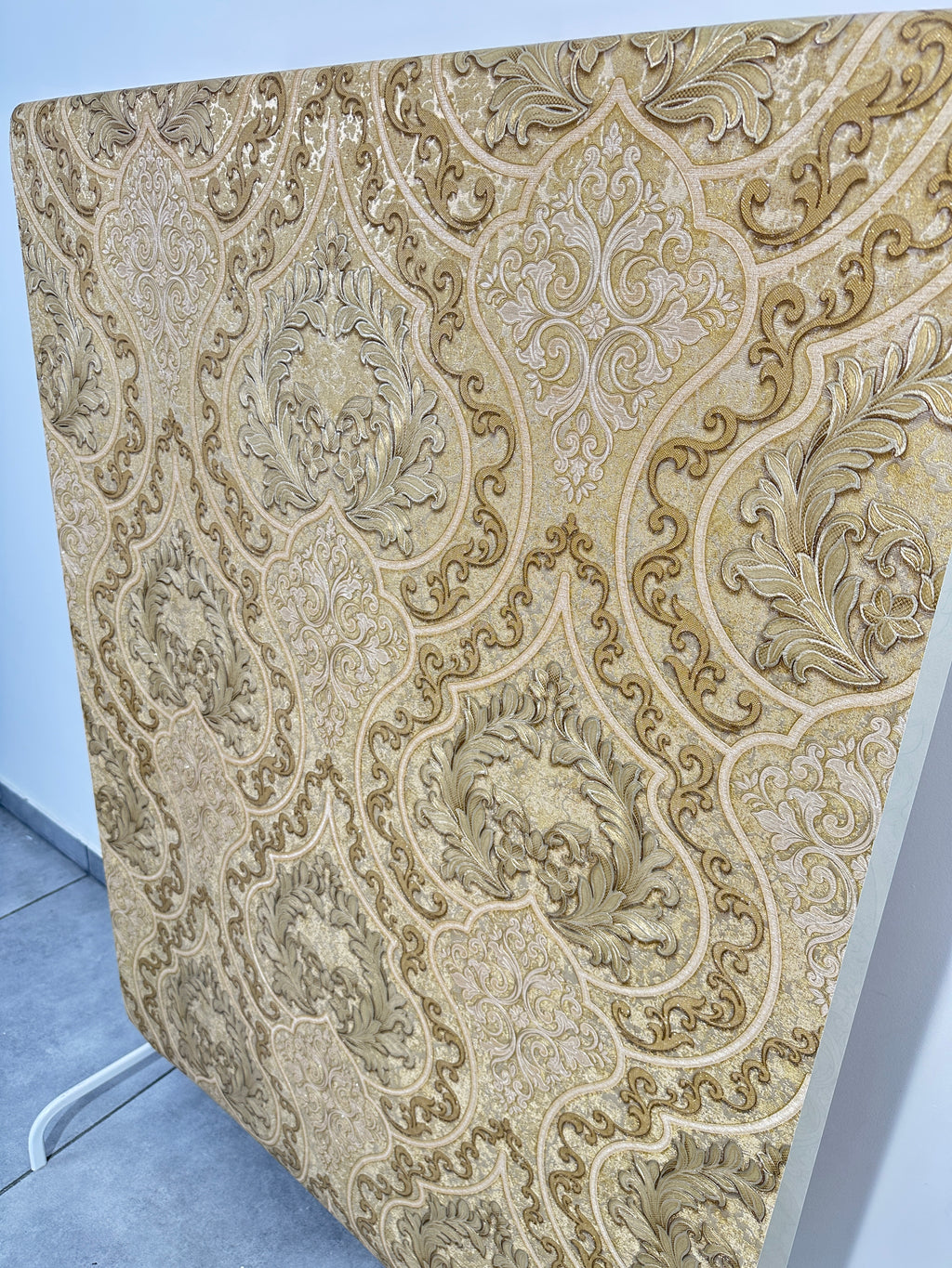 Papier peint baroque or 1,06x10m
