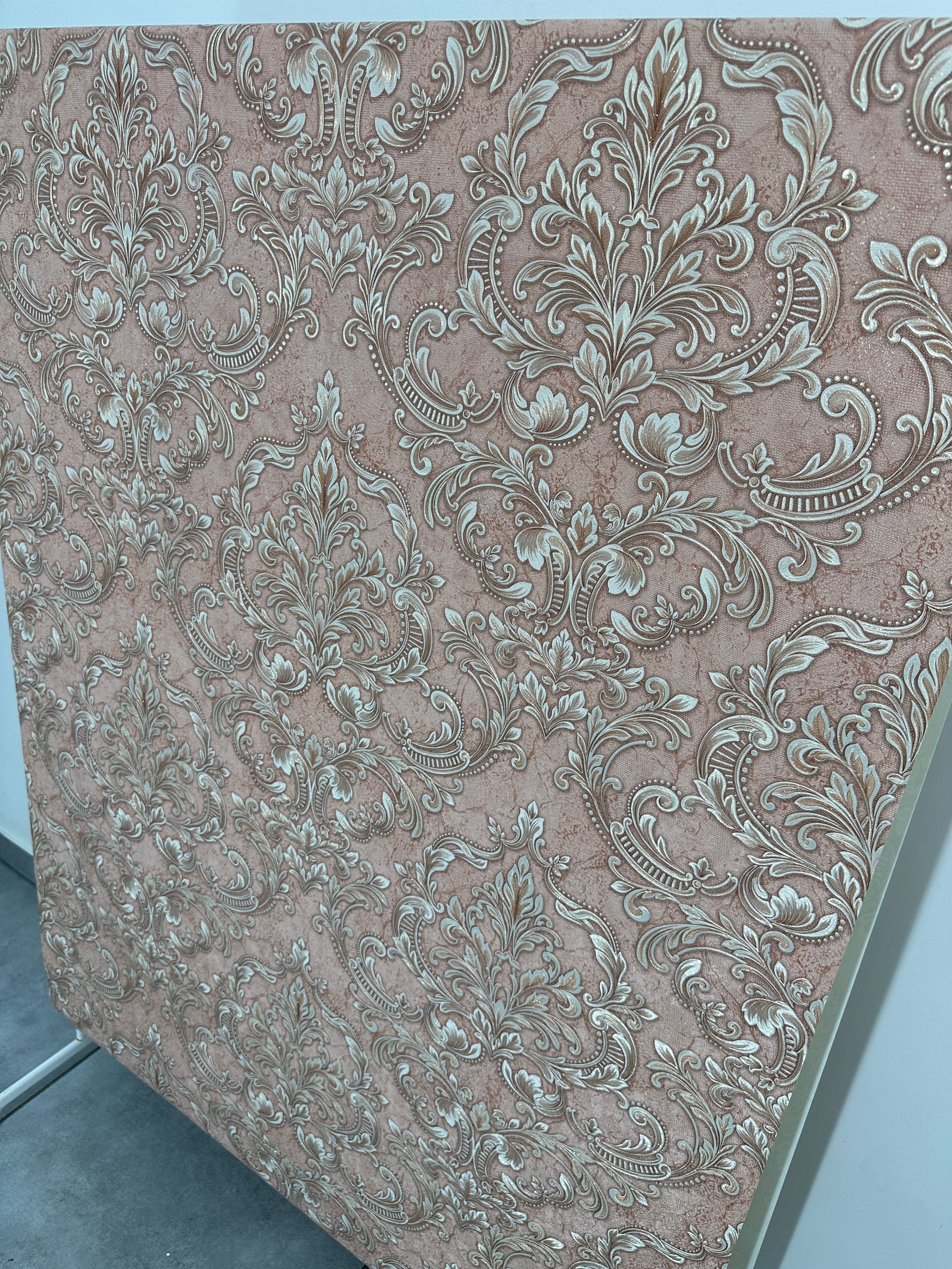 Papier peint baroque rose/or 1,06x10m