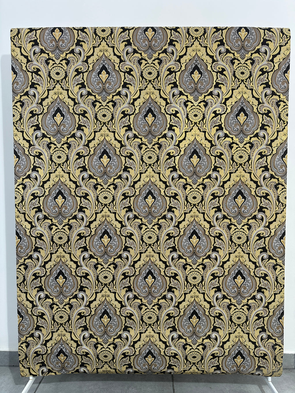 Papier peint baroque noir/or 1,06x10m