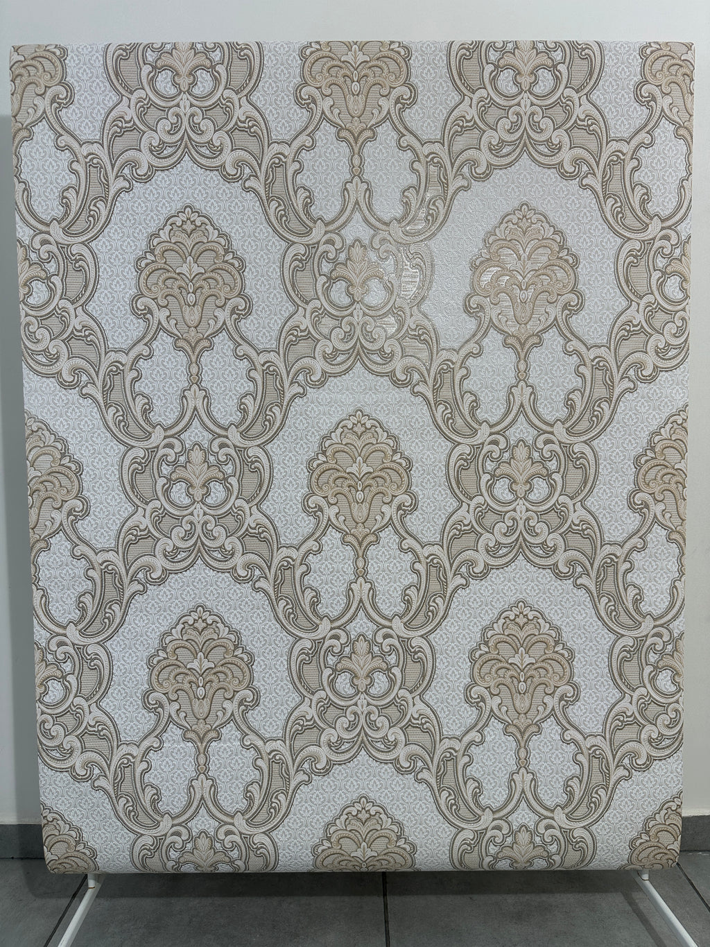 Papier peint baroque doré 1,06x10m