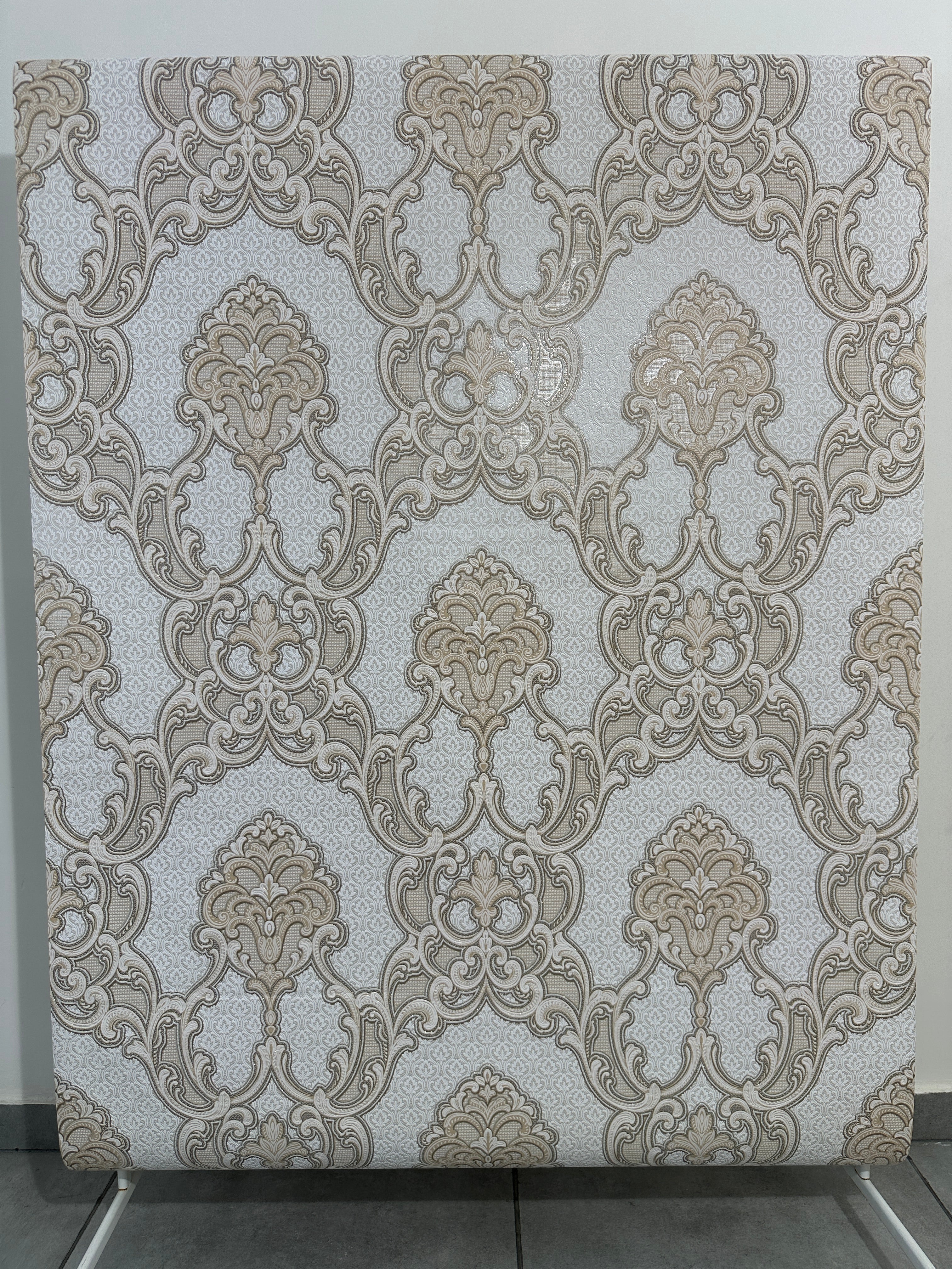 Papier peint baroque doré 1,06x10m